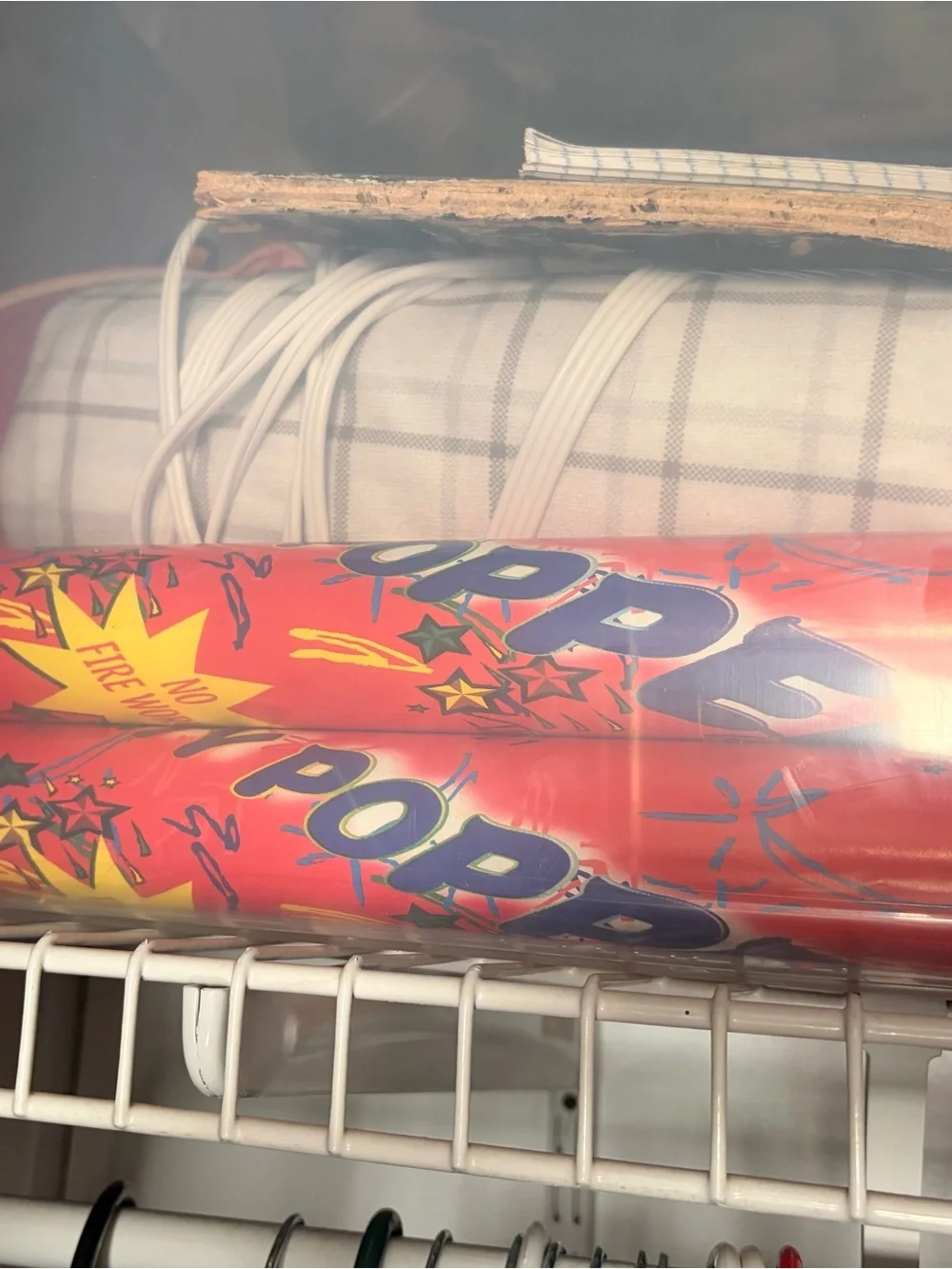 Popper Party Poppers - Red Celebration Tubes